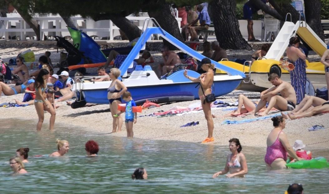 Njemački pedofil mobitelom snimao golu djecu na plaži kod Pule