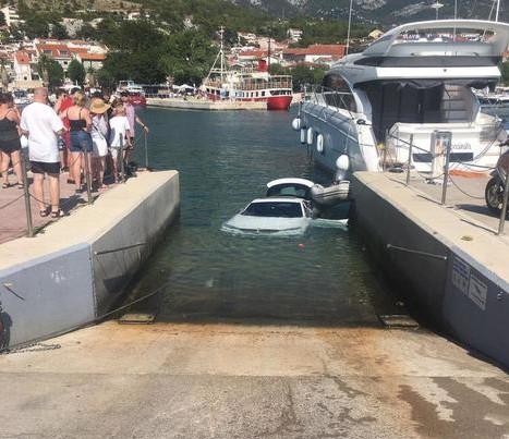 Stigli su u Hrvatsku svojim BMW-om, a onda ga parkirali u Jadransko more