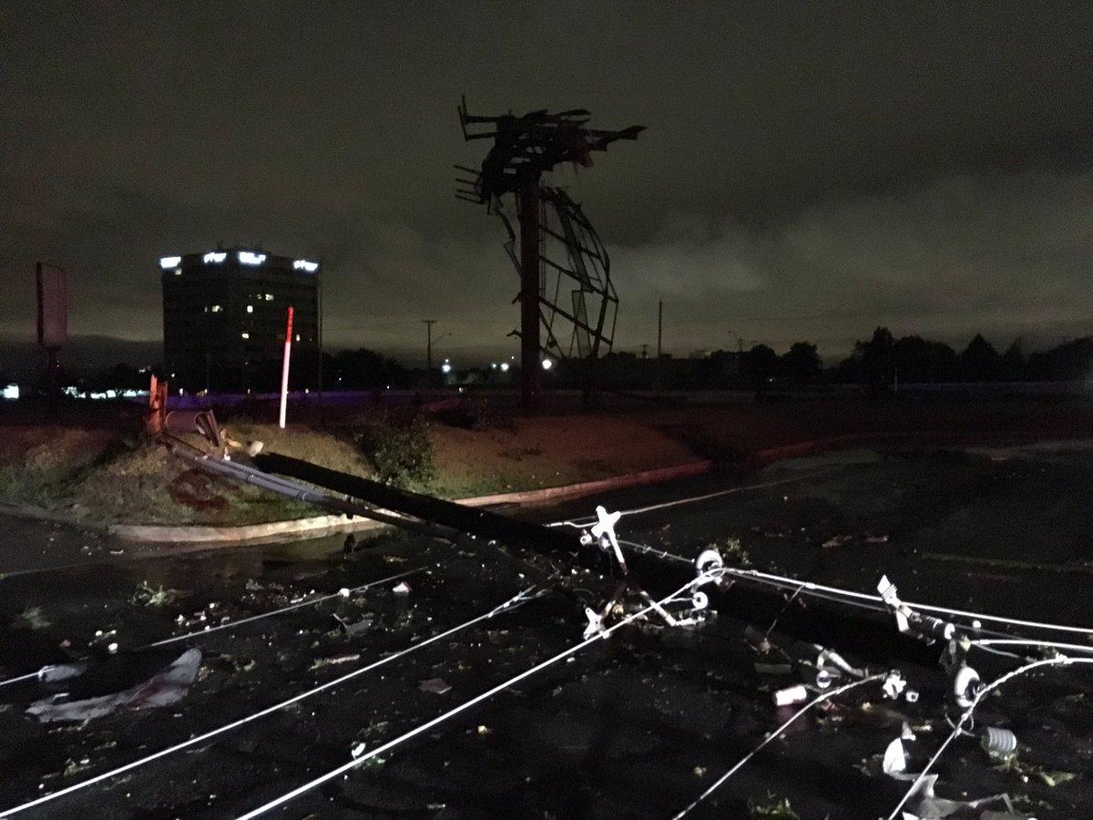 SAD: Oluje, poplave i tornado poharali Tulsu, najmanje 26 povrijeđenih