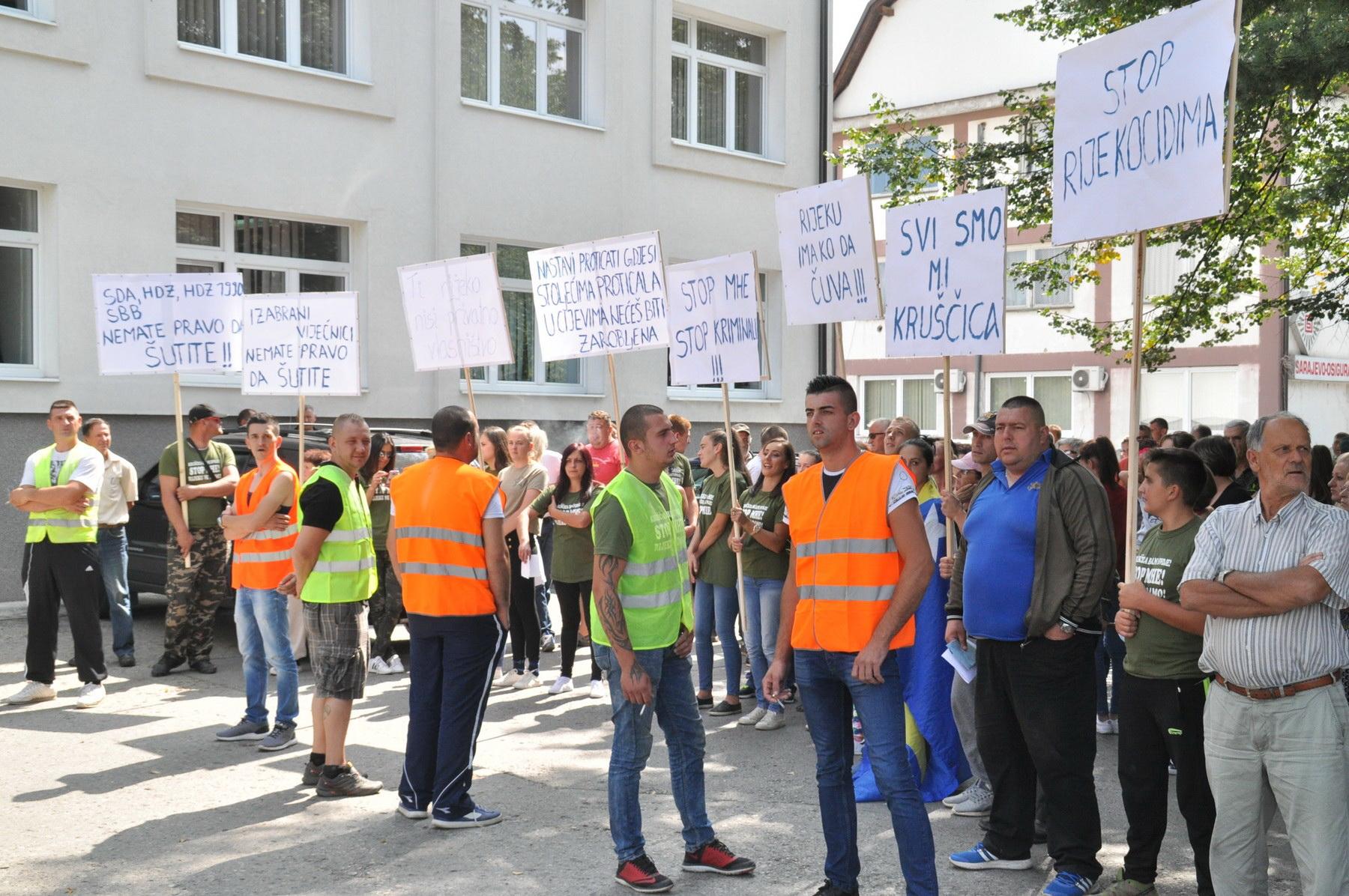 Protesti u Vitezu: Mještani Kruščice se protive izgradnji mini hidroelektrane