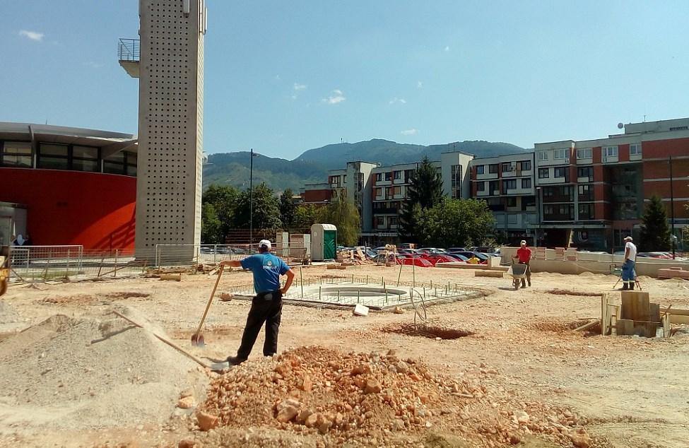 Uređuje se novo stepenište i prostor kod buduće fontane na Merhemića trgu u Sarajevu