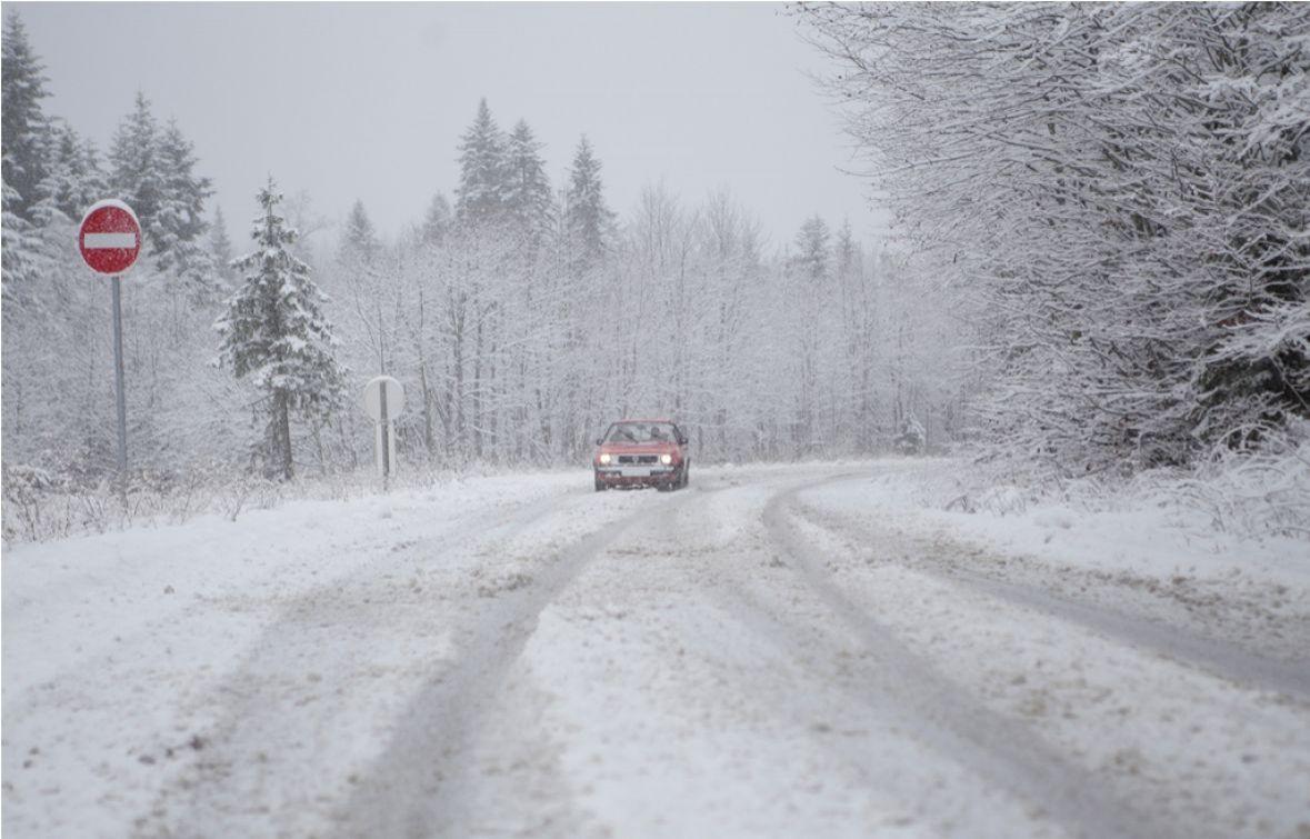 Snijeg i vjetar pale alarme: Za vikend obilne padavine, u ponedjeljak oluje