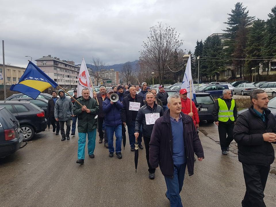 "Željezarci" podržali zeničke komorate u borbi za penziju