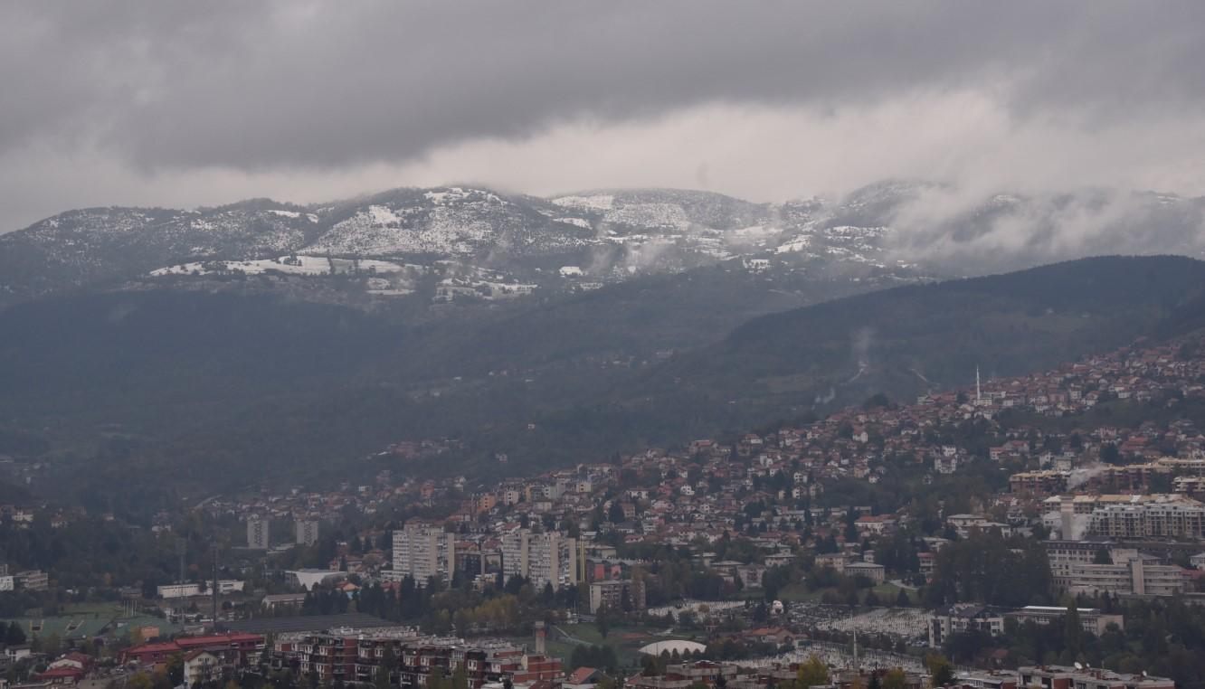 Vremenska prognoza za naredna četiri dana: Oblačno sa snijegom, temperature do 12 stepeni