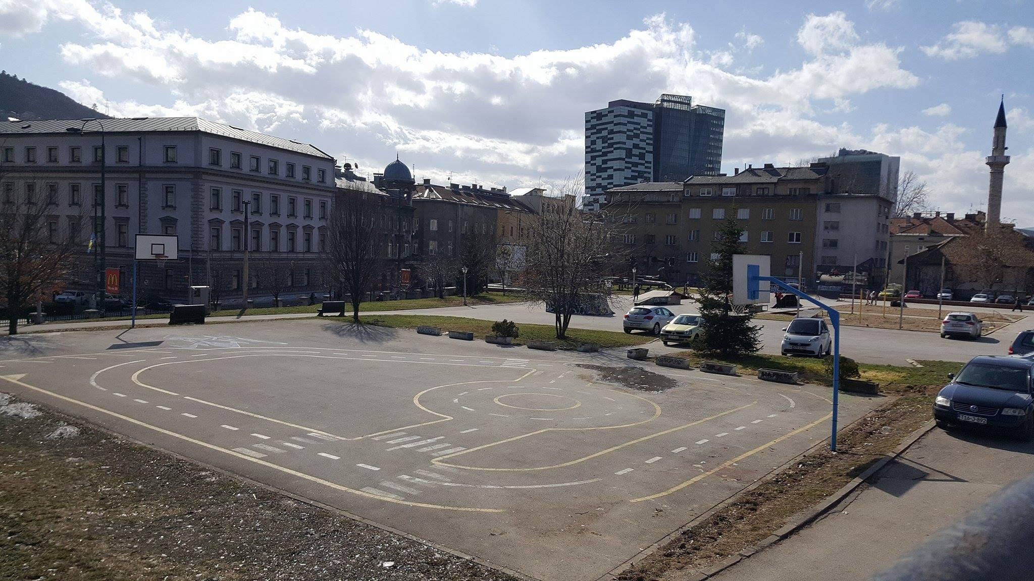 Kome smeta da park Hastahana nosi ime Nijaza Durakovića