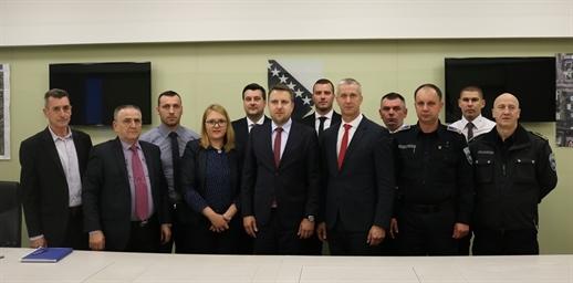 Policijski službenici Direkcije održali obuku na temu "Zaštita VIP osoba i delegacija"