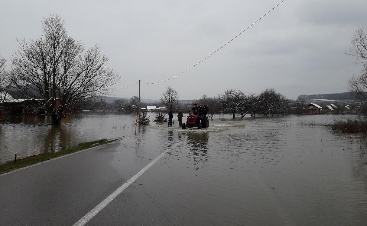 Civilna zaštita u pripravnosti od poplava, očekuje se porast vodostaja Save