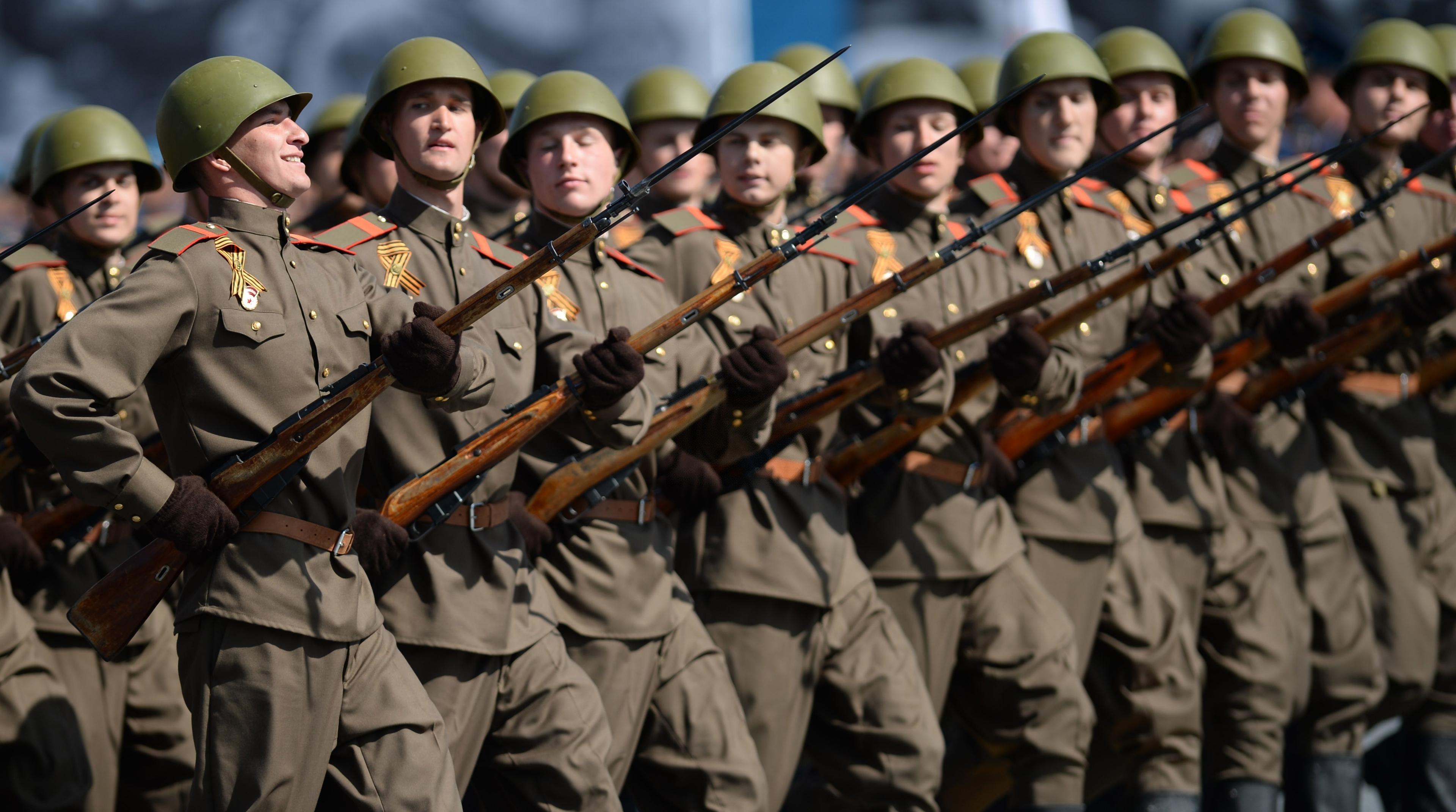 Vojni čelnici NATO-a i Rusije na sastanku „u četiri oka“ u Azerbejdžanu