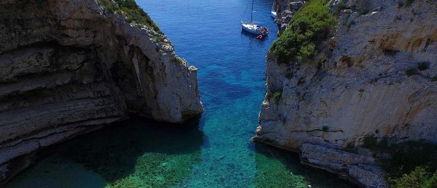 Odvratne scene iz Hrvatske: Mještani užasnuti prizorom koji su zatekli na čuvenoj plaži