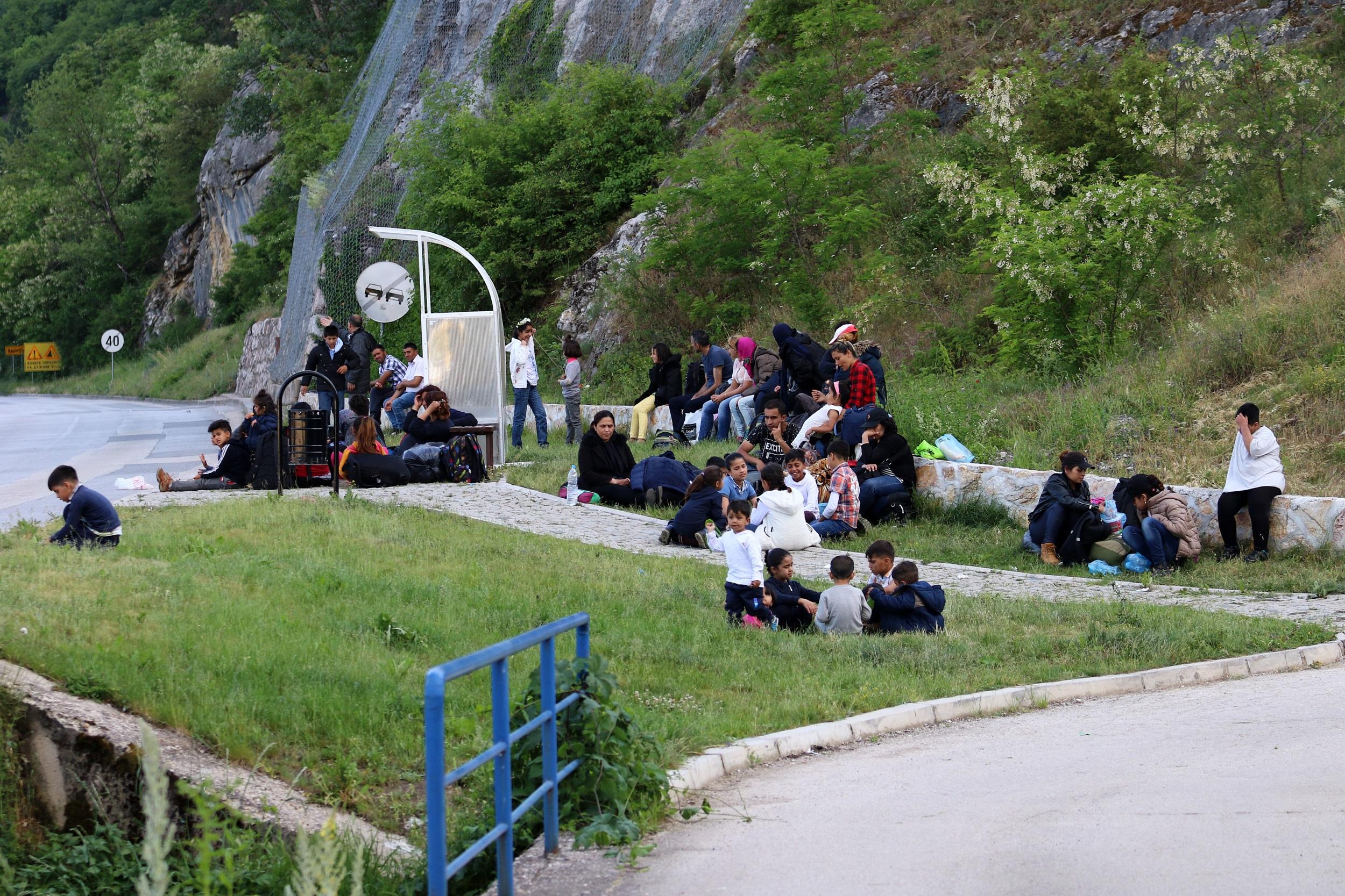 ''Avaz'' na licu mjesta: Izbjeglice ulaze sa svih strana, do Sarajeva se prebacuju taksijem za sto maraka!