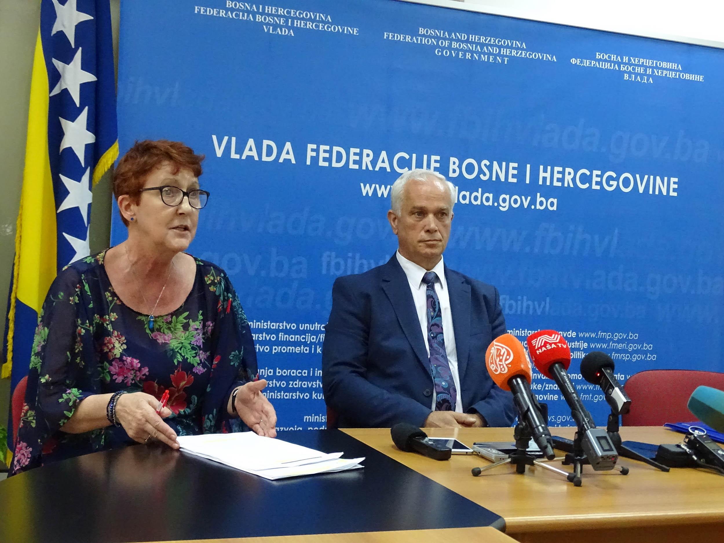 Vlada FBiH: Nakon izlijevanja „bijelog mora“ u Lukavcu, „Sisecam Soda“ mora izraditi projekt sanacije