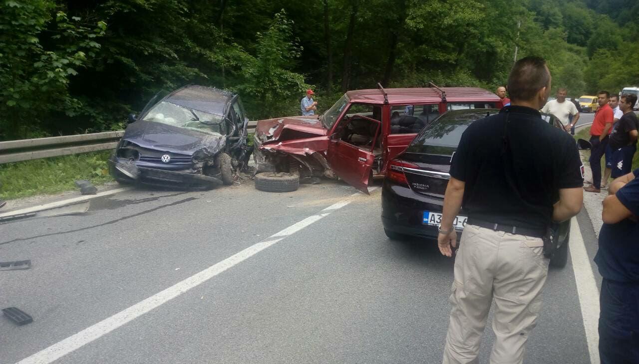 Normalizira se saobraćaj kod Srednjeg, povrijeđeni prebačeni u bolnicu