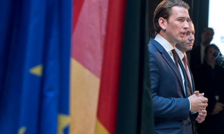 Kurz i Merkel sutra u Berlinu: Razgovori o pitanju izbjeglica