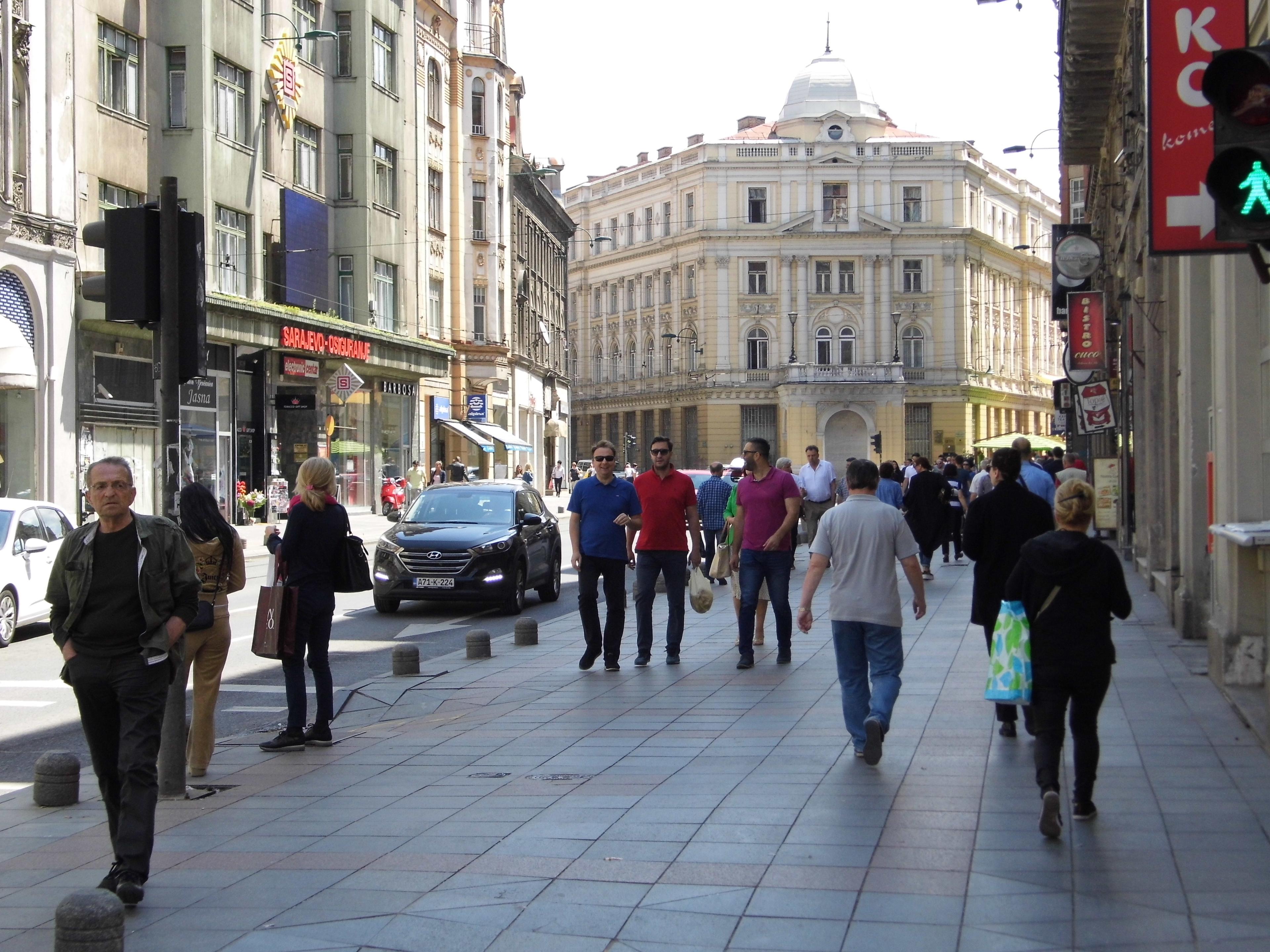 Probiju ulaz sa sporedne ulice i plaćaju dvostruko nižu kiriju