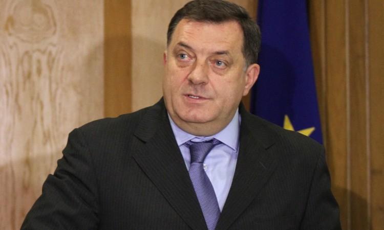 Dodik: Bajram je praznik radosti za sve vjernike i ljude dobrih namjera