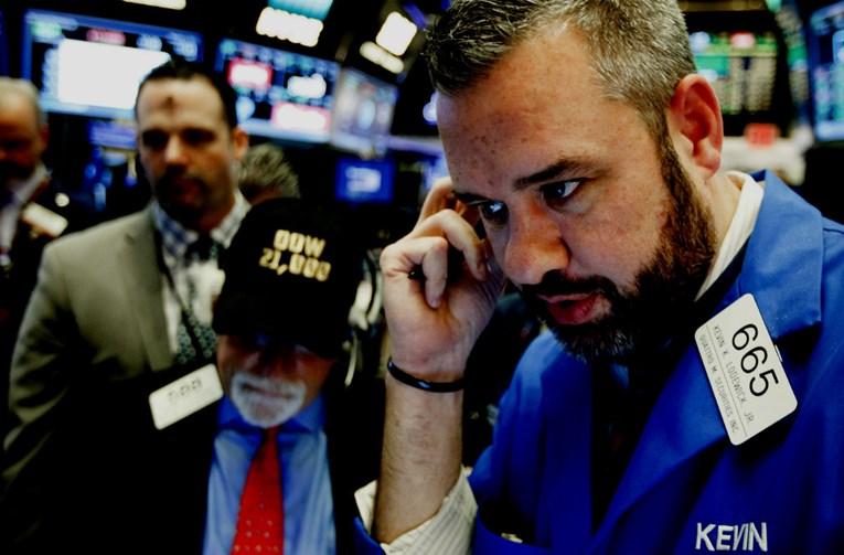 Wall Street zabilježio treći oštar pad dionica za manje od sedam dana