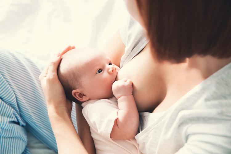 Kako će dojiti zaposlena mama