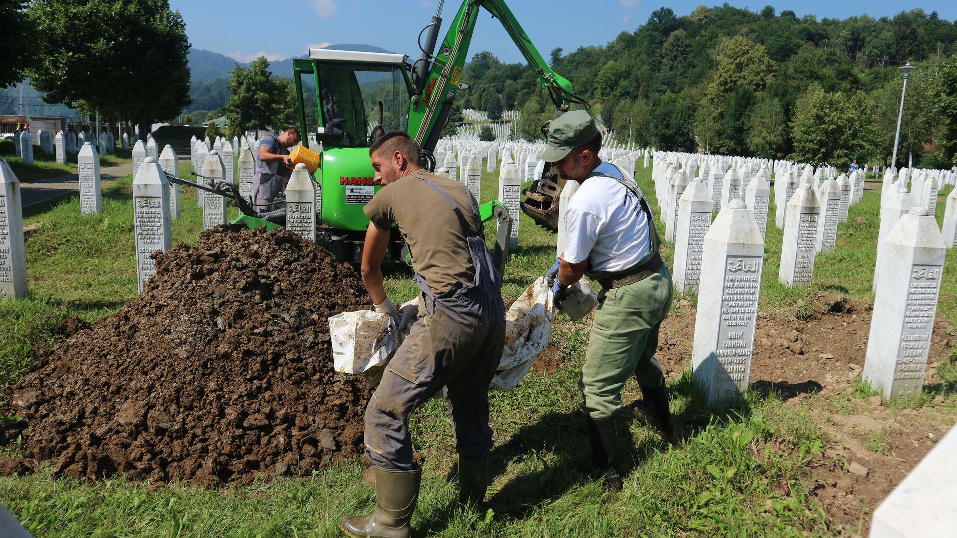 Memorijalni centar Potočari: Nastavljeno kompletiranje tijela ranije ukopanih žrtava genocida