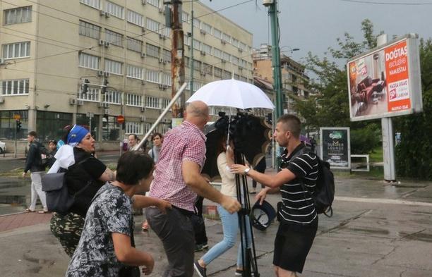 Društvo novinara osudilo napade na fotoreportera Klix.ba i snimatelja Al Jazeere