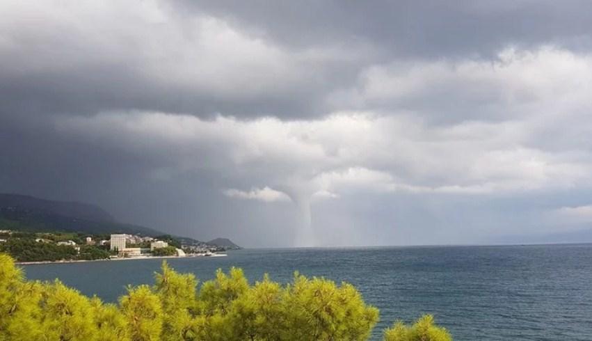 Velika kiša potopila Dalmaciju: Trogir pod vodom