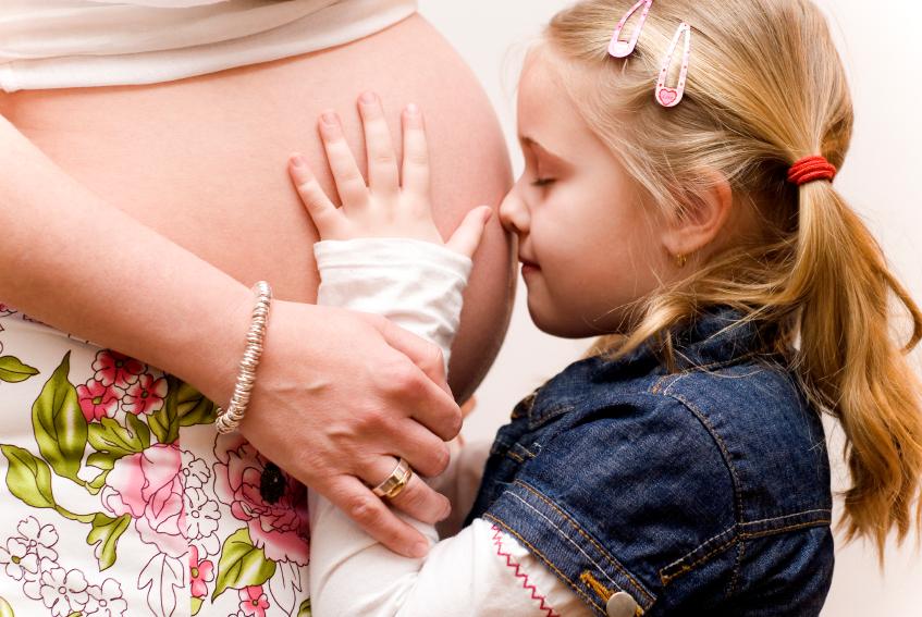 Mnogi roditelji se pitaju da li mogu pružiti toliko ljubavi drugom malenom koliko su pružili prvom - Avaz