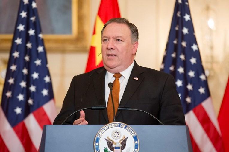 SAD zatvorile konzulat u Basri i zaprijetile Iranu odmazdom