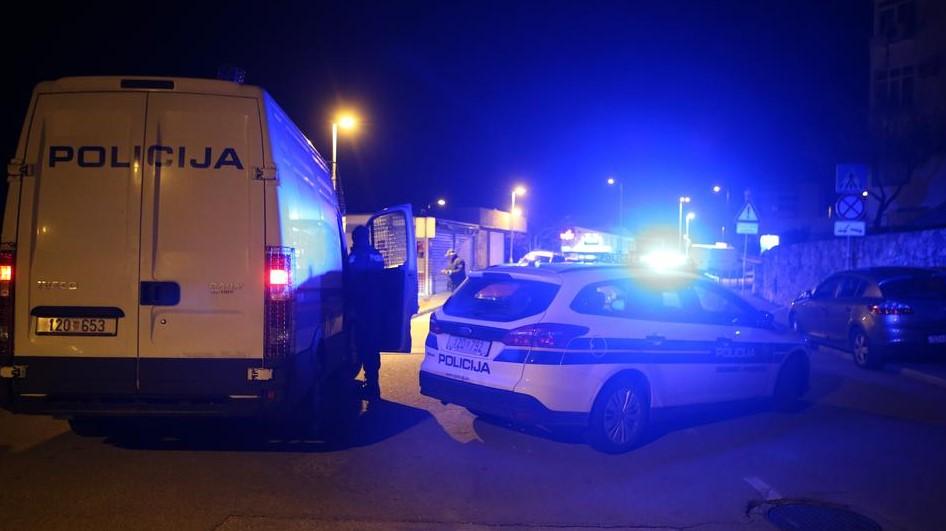 Član porodice načelnika policije pijan autom MUP-a izazvao nesreću