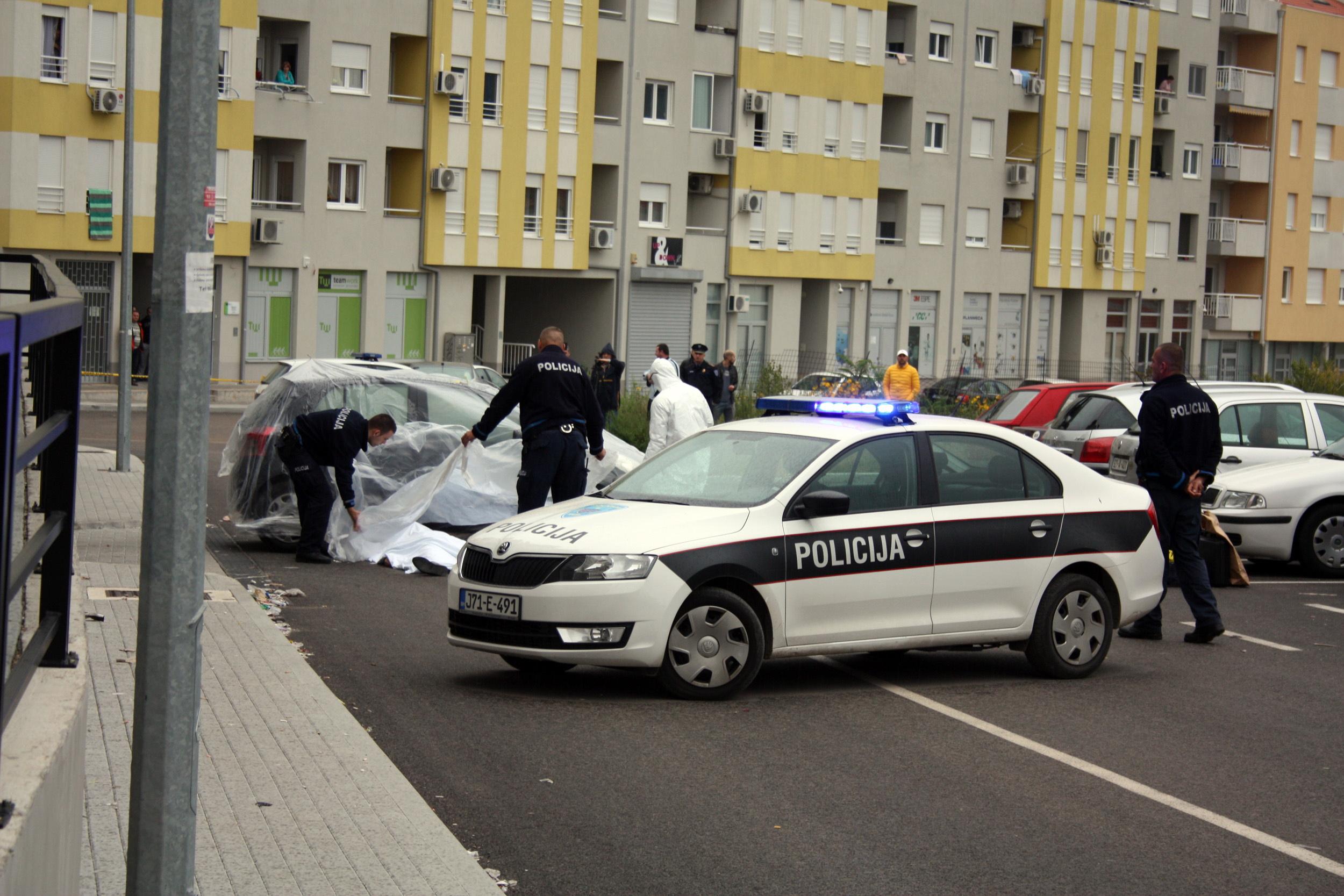 Istražitelji na mjestu ubistva - Avaz