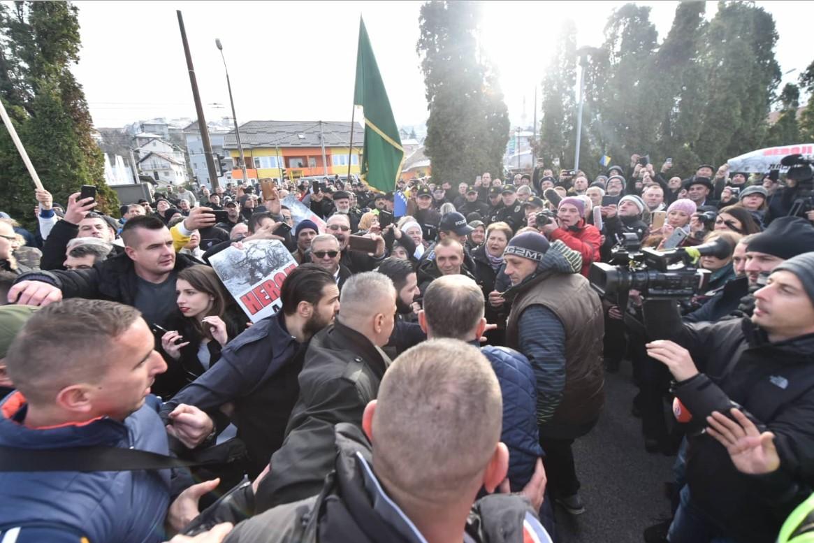 Sin Nasera Orića: Ovo je bio montiran proces