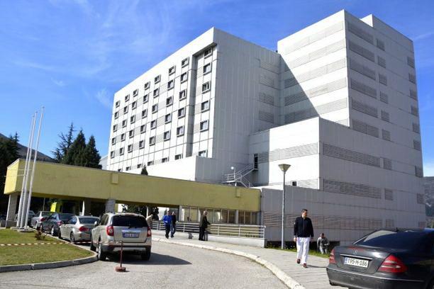 SKB Mostar: Unesrećeni prevezen nakon ukazane pomoći u Prozoru - Avaz