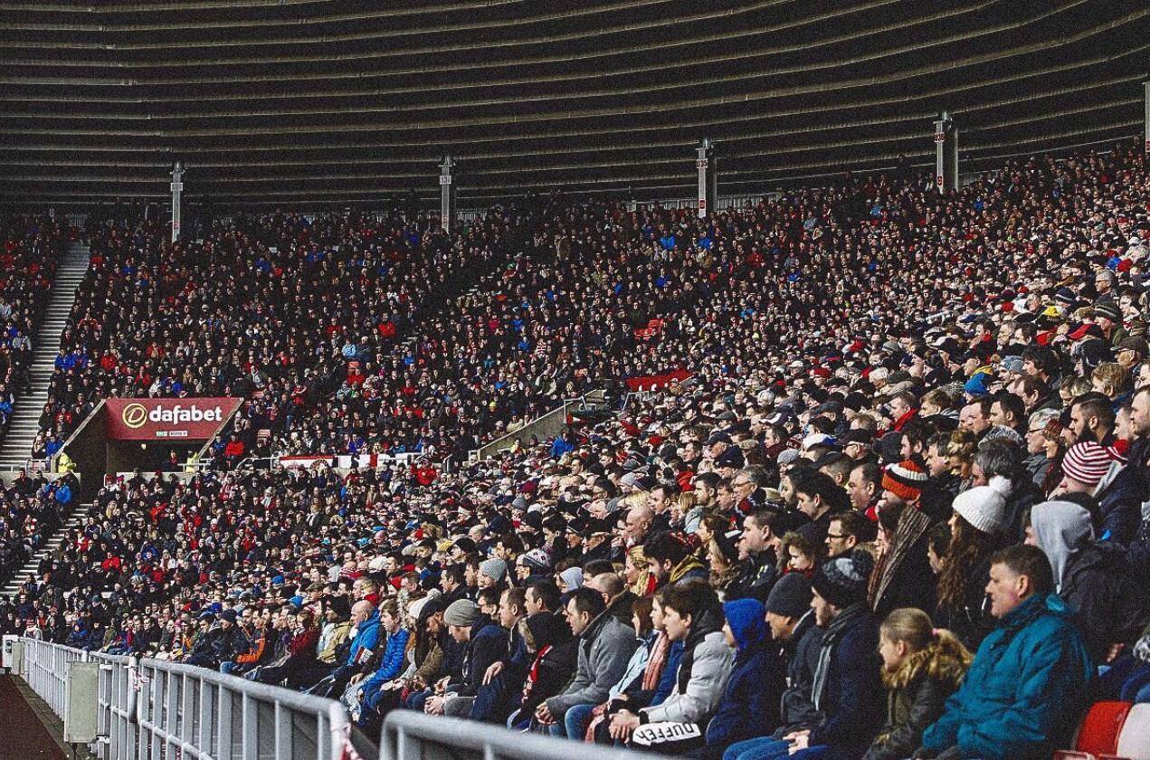 Za Engleze je nogomet više od igre: Treća liga, a na stadionu 46 hiljada gledalaca