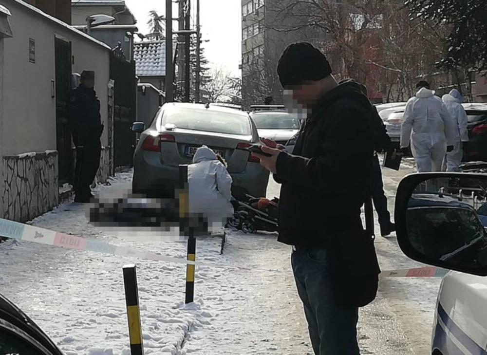 Tijelo ubijenog muškarca, a pored njega dječija kolica - Avaz