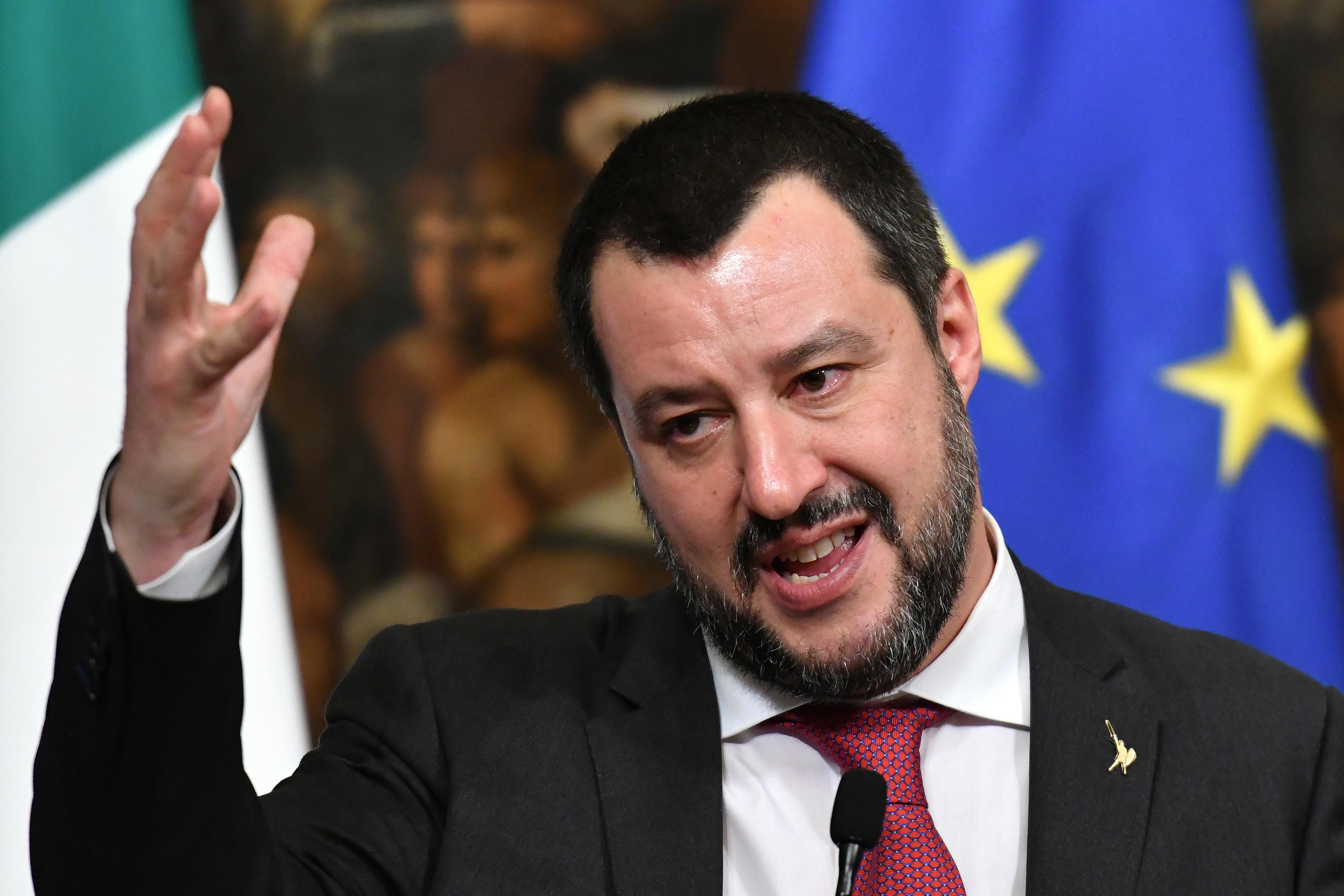 Mateo Salvini - Avaz