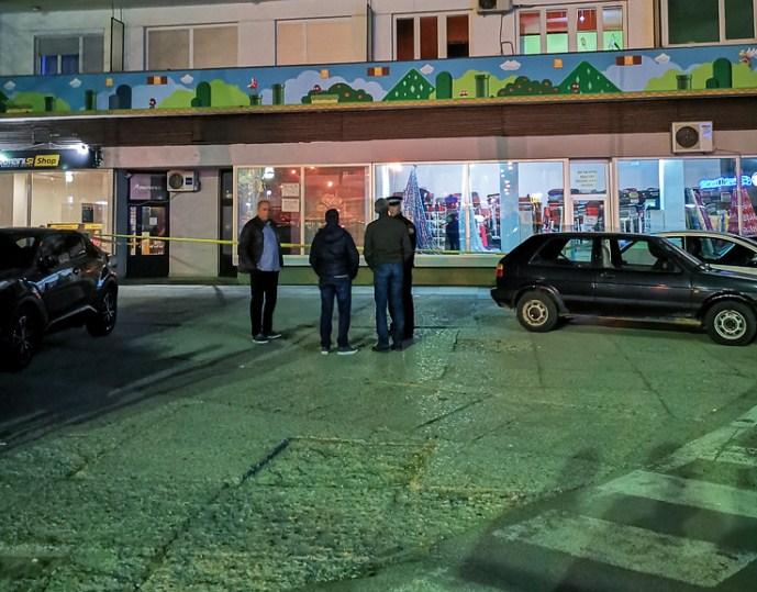 Prijedor: Pokušala se s momkom sakriti od majke, pa pala s balkona