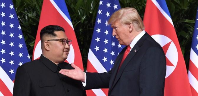 Kim Jong-un i Donald Tramp - Avaz