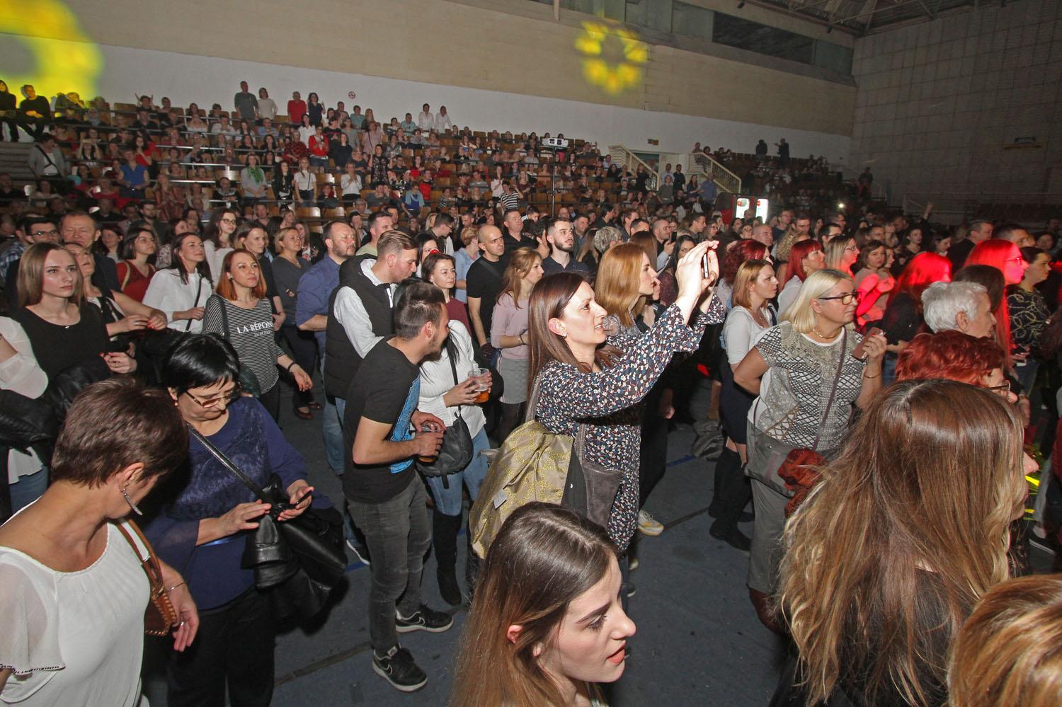 Sa koncerta Massima Savića u Tuzli - Avaz