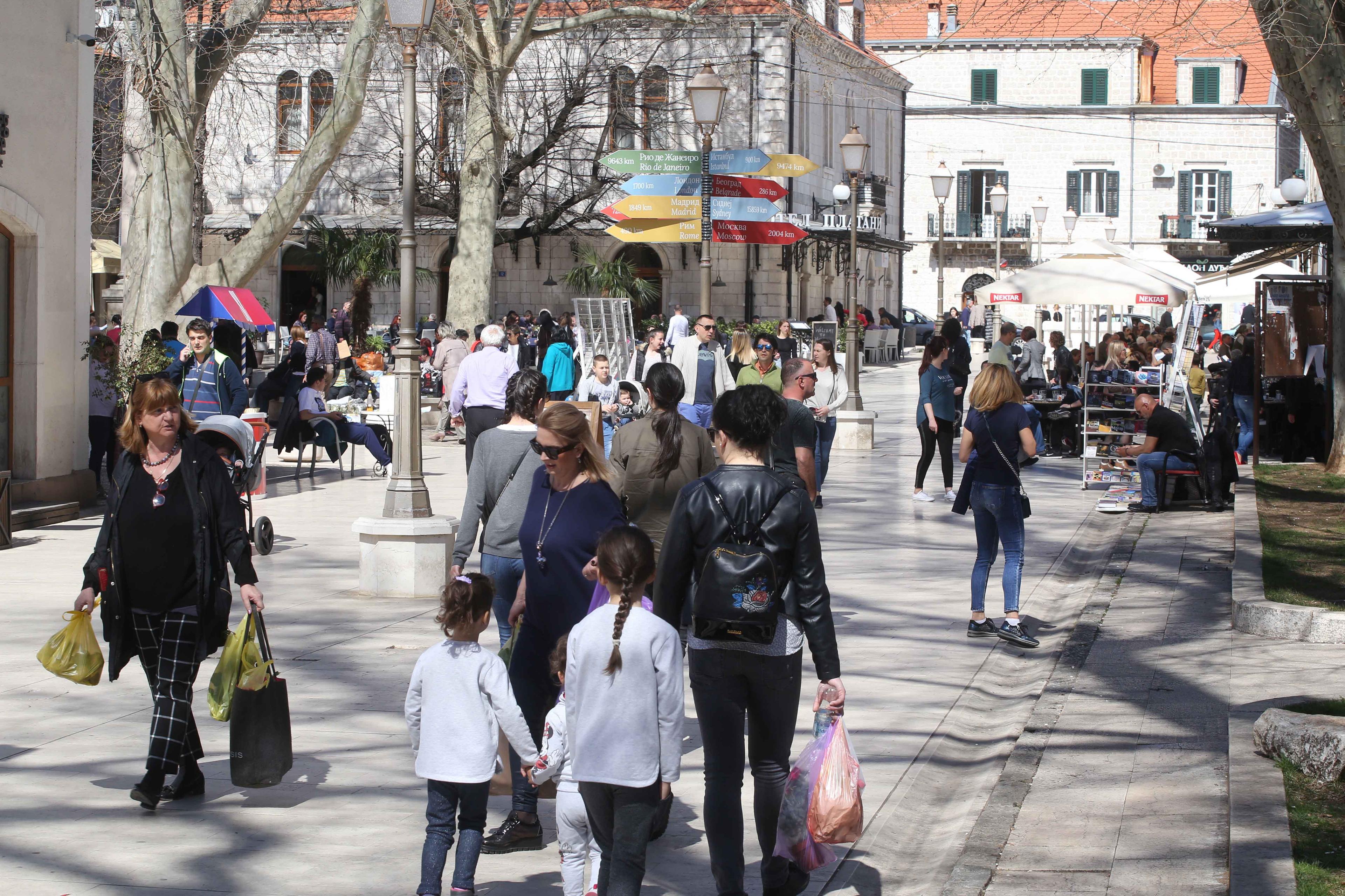 Trebinjci iskoristili lijepo vrijeme - Avaz