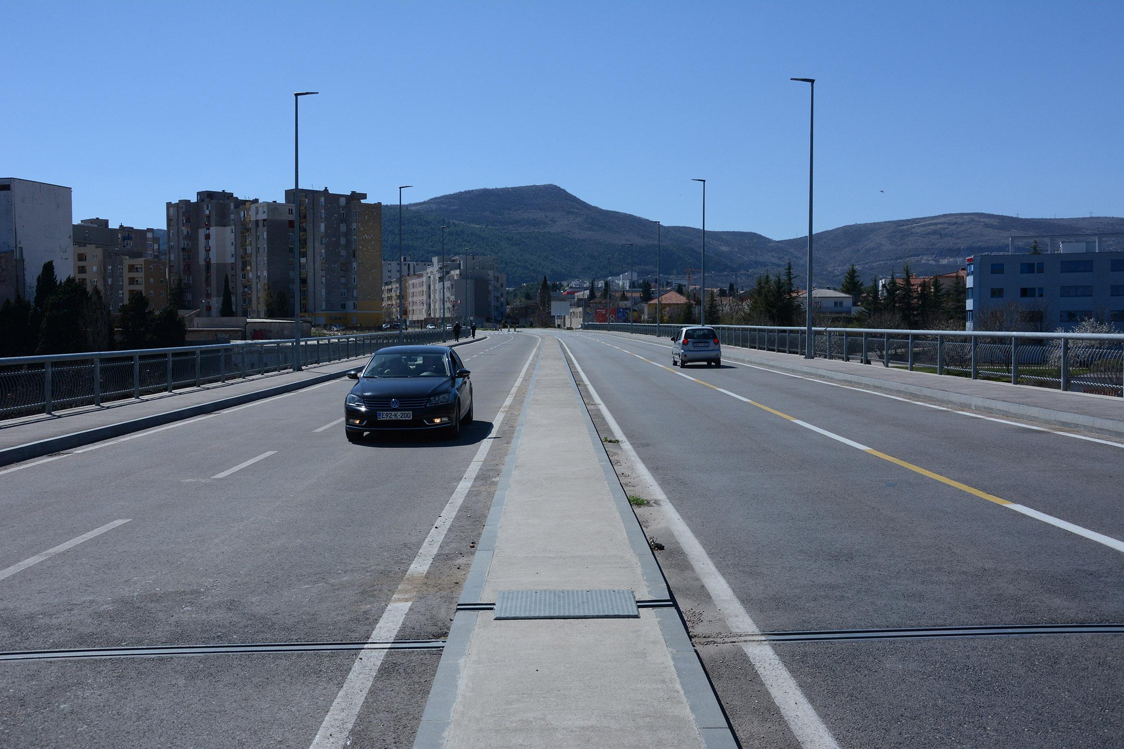 U promet puštena i druga saobraćajna traka - Avaz