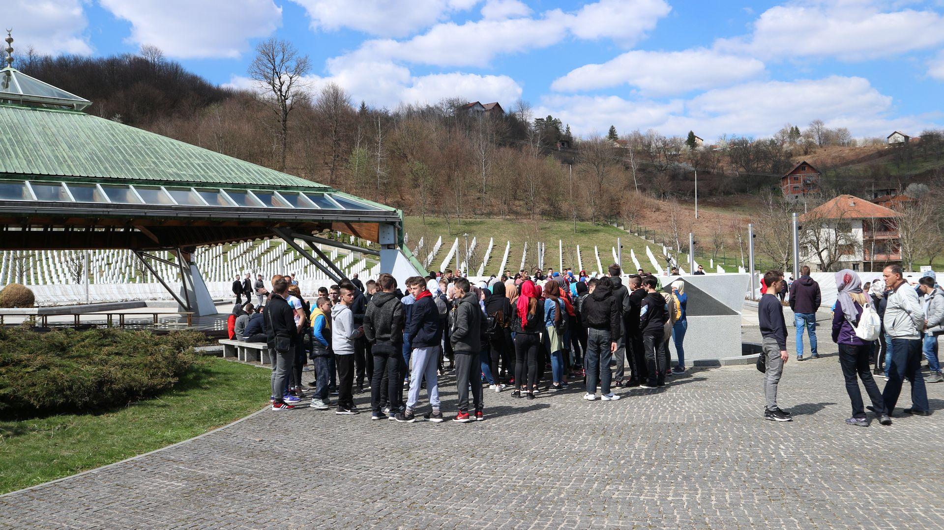 Memorijalni centar Potočari - Avaz