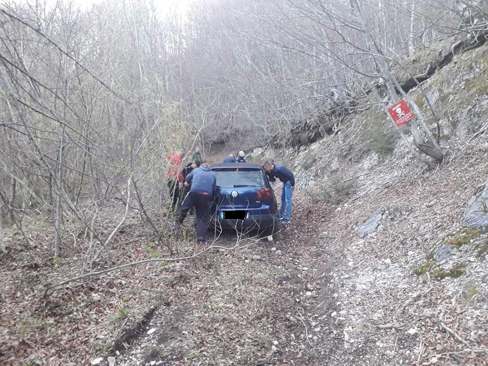 Ukradeni automobil pronađen jučer na Plješevici - Avaz