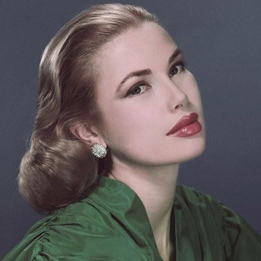 Grejs Keli (Grace Kelly) - Avaz