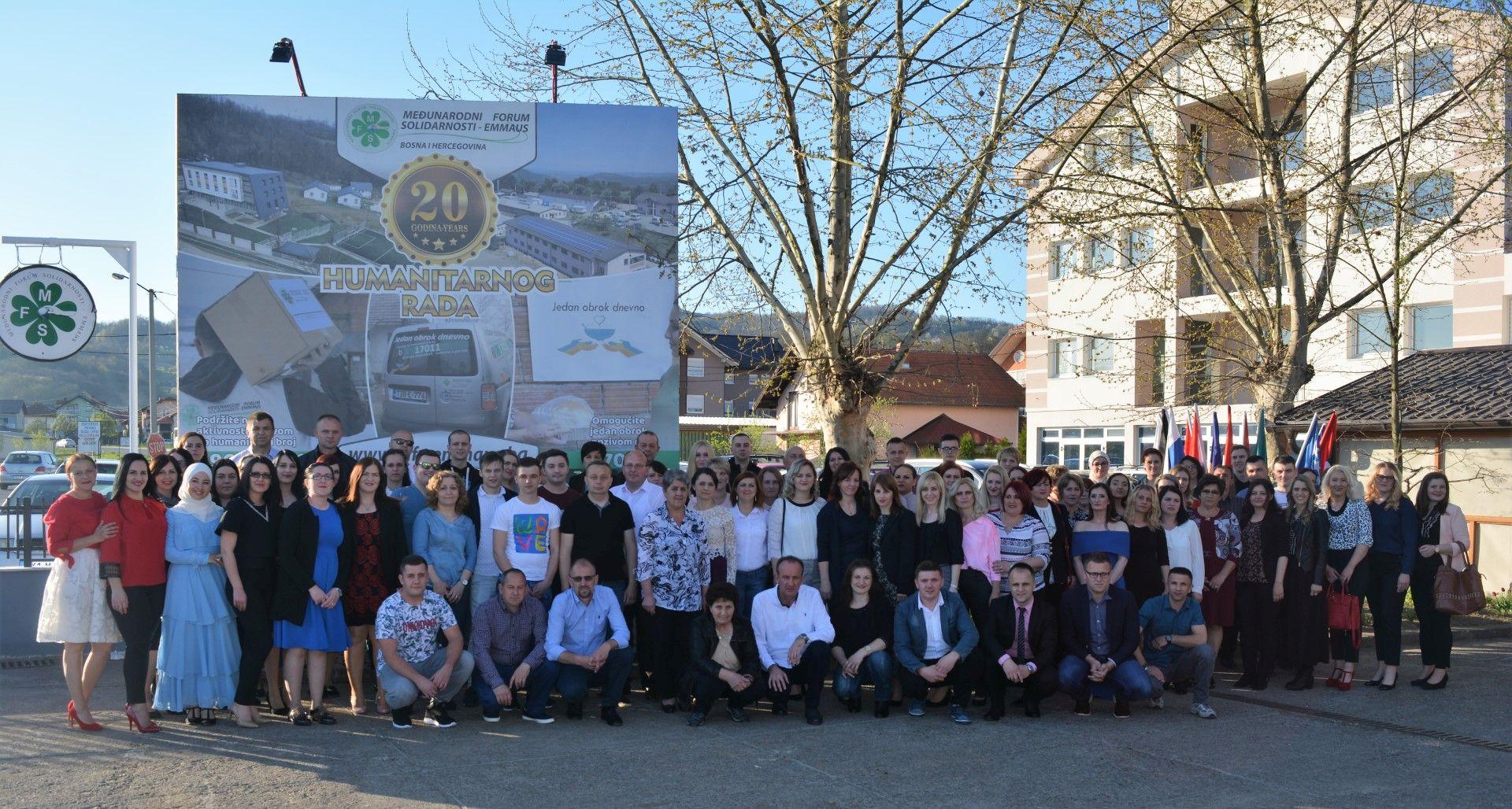 Uposlenici „Emmausa“ u Doboj-Istoku - Avaz