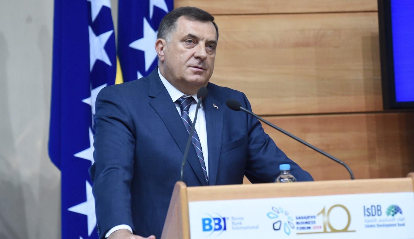 Dodik na Business Forumu: Ne treba nam više humanitarna pomoć, BiH je stabilna zemlja za ulaganje