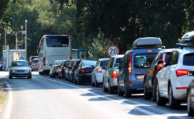 Kako izbjeći gužvu na granicama