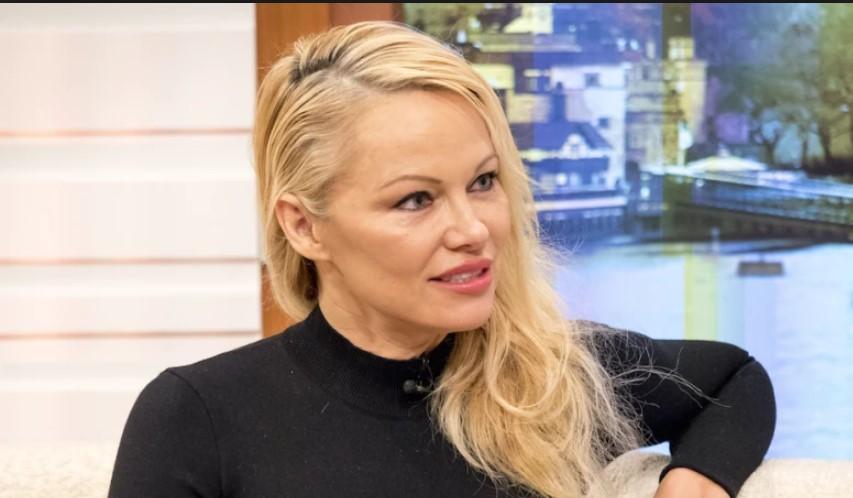 Žestoka poruka Pamele Anderson Hrvatskoj: Izađite iz nacionalističke prošlosti