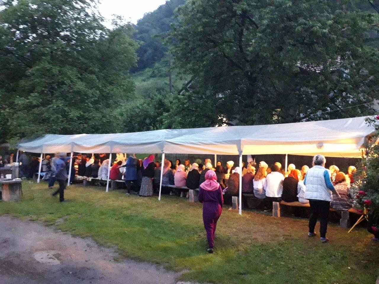 Mahalski iftar okupio više od 150 komšija