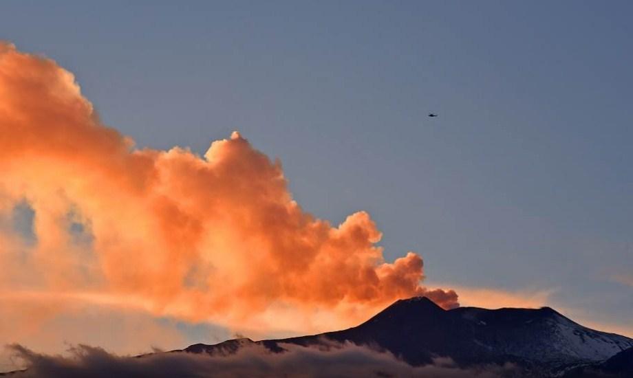 Vulkan Etna na Siciliji ponovo aktivan