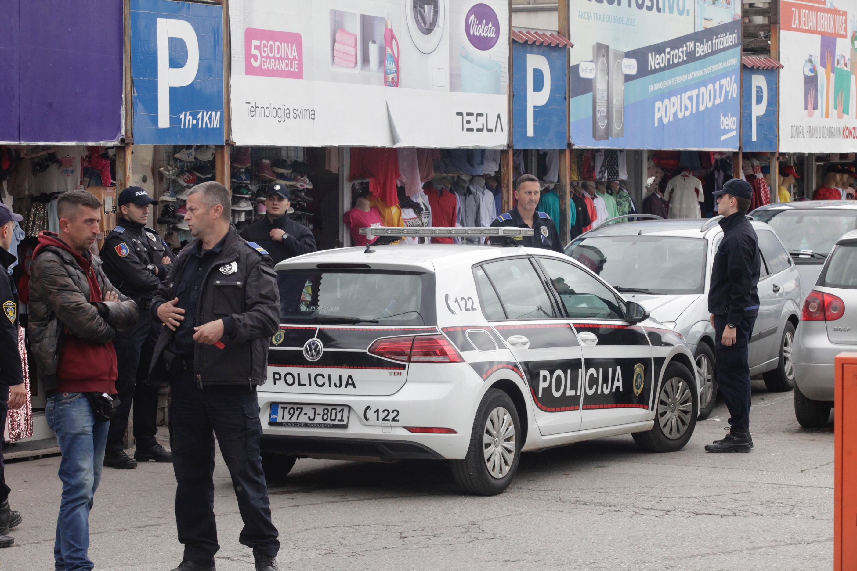 Pucnjava na Ilidži: Vozači se posvađali, jedan ranjen u ruku