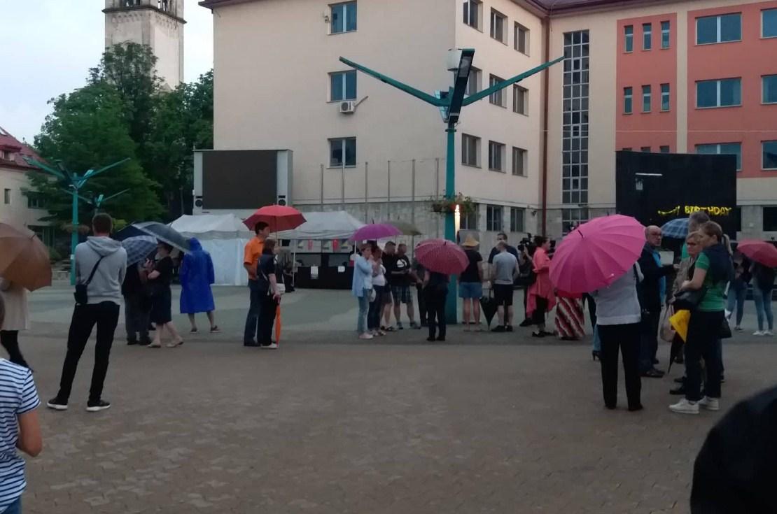 Kiša spriječila masovne proteste u Bihaću, građani poručili da ovo nije kraj