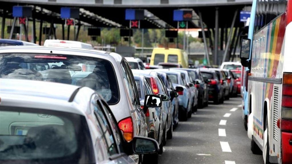 Pojačana frekvencija vozila na većini graničnih prijelaza